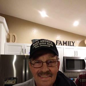 Meet your Posher, Dan